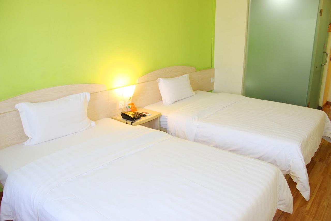 7Days Inn Huizhou Xiaojinkou Esterno foto